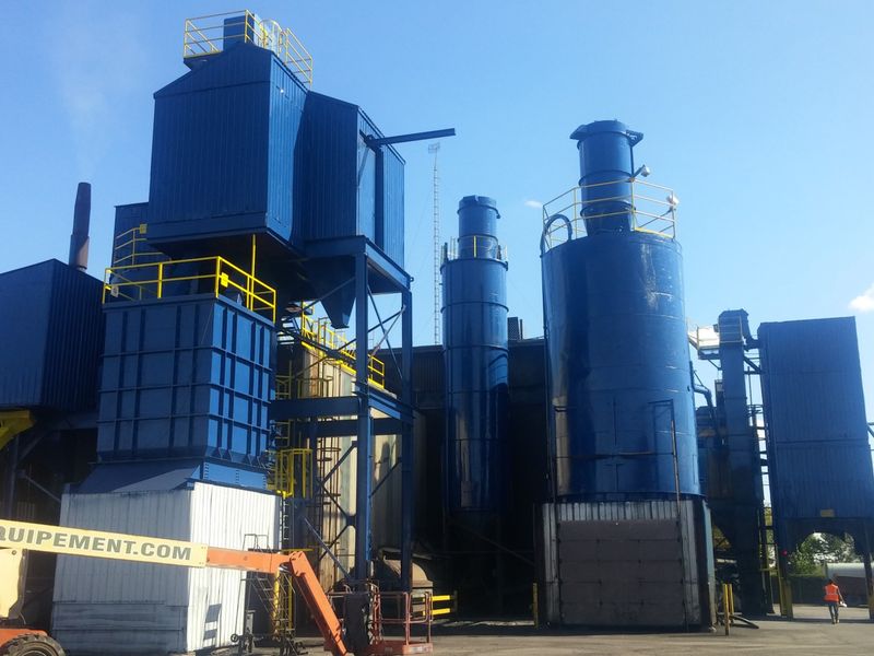 Peinture industrielle — Usine structures bleues 01 à Sorel‑Tracy