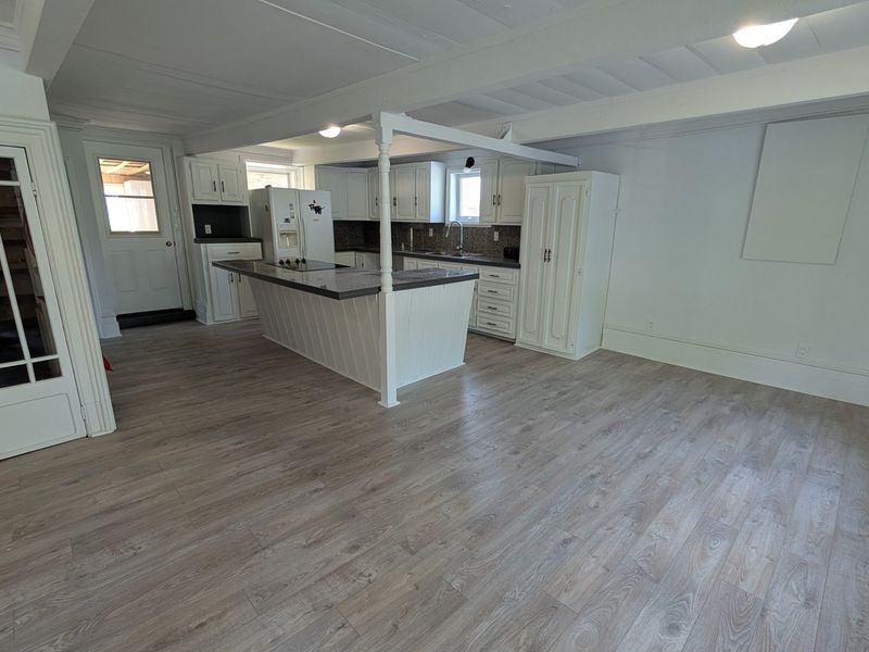 Peinture intérieure — Aire ouverte cuisine 02 à Sorel‑Tracy