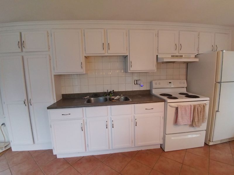 Peinture intérieure — Armoires cuisine apres à Sorel‑Tracy